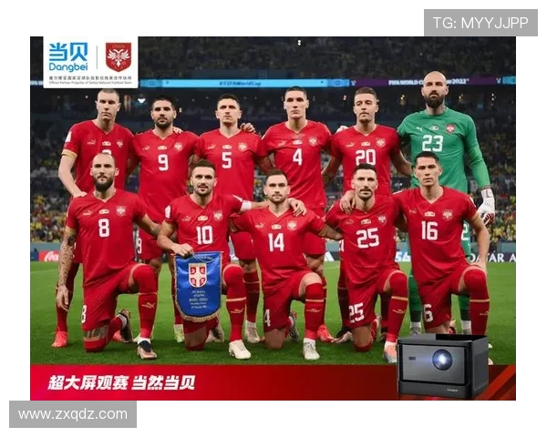 聚焦世界足球巨星成长历程与巅峰时刻的全景化深度解读报道全方位呈现